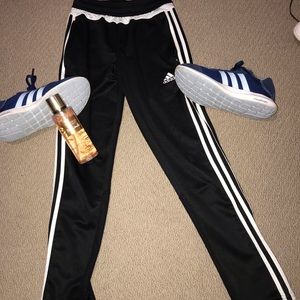 Adidas sweatpants